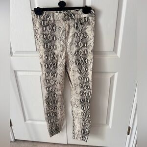 White snakeskin print jeans Zara